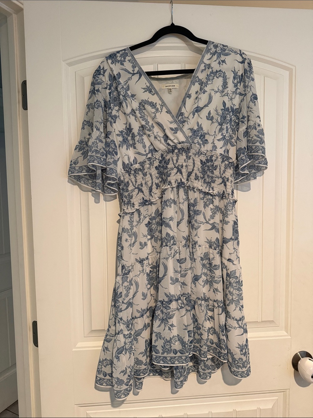 Max Studio Cream Mini Dress with Blue Floral Print XL - Picture 5 of 5